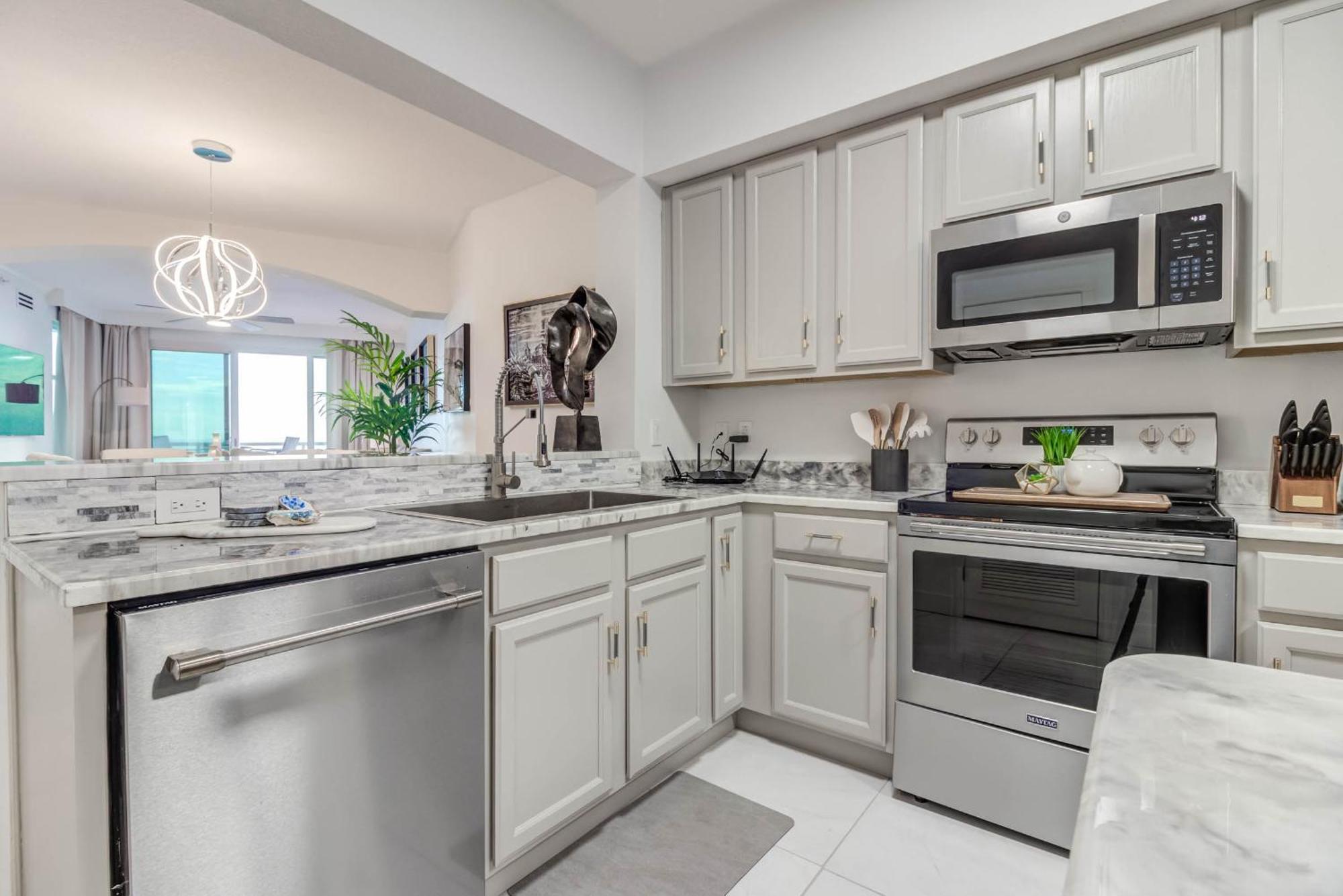Gorgeous Oceanview 3Br Luxury Condo - Latitude Gulfport Kültér fotó