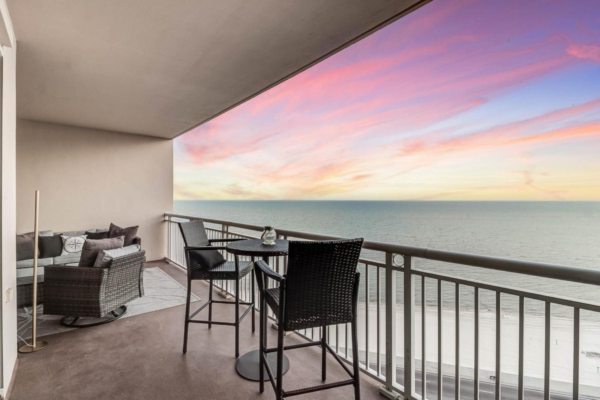 Gorgeous Oceanview 3Br Luxury Condo - Latitude Gulfport Kültér fotó