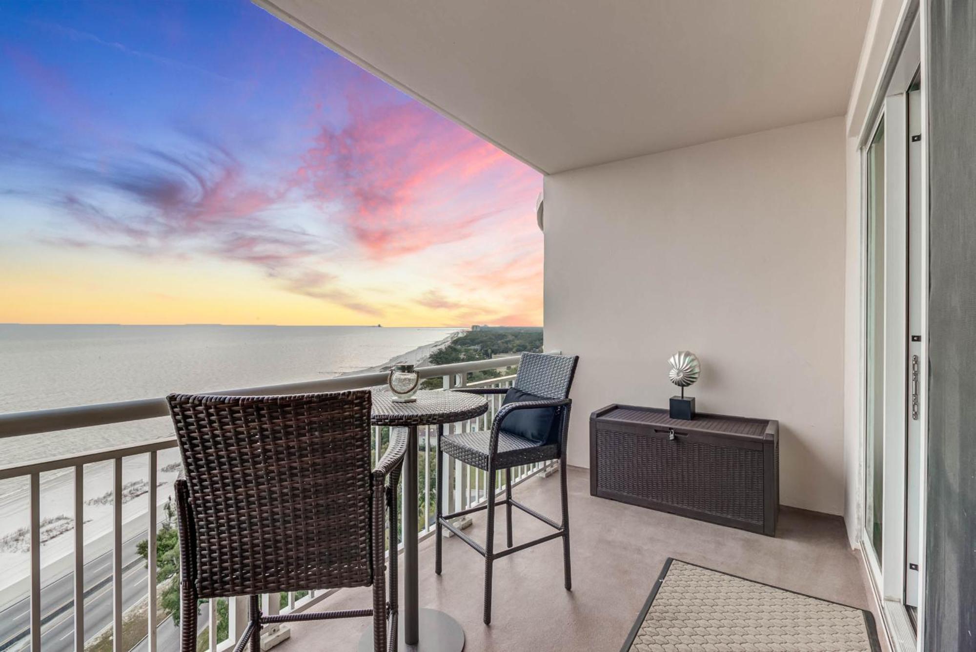 Gorgeous Oceanview 3Br Luxury Condo - Latitude Gulfport Kültér fotó